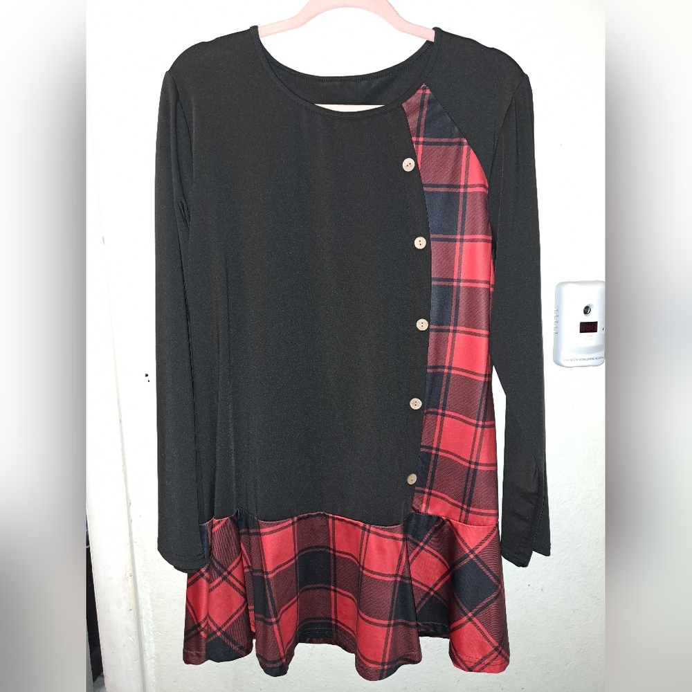 Black and Red Plaid Button Dress Size 12/14